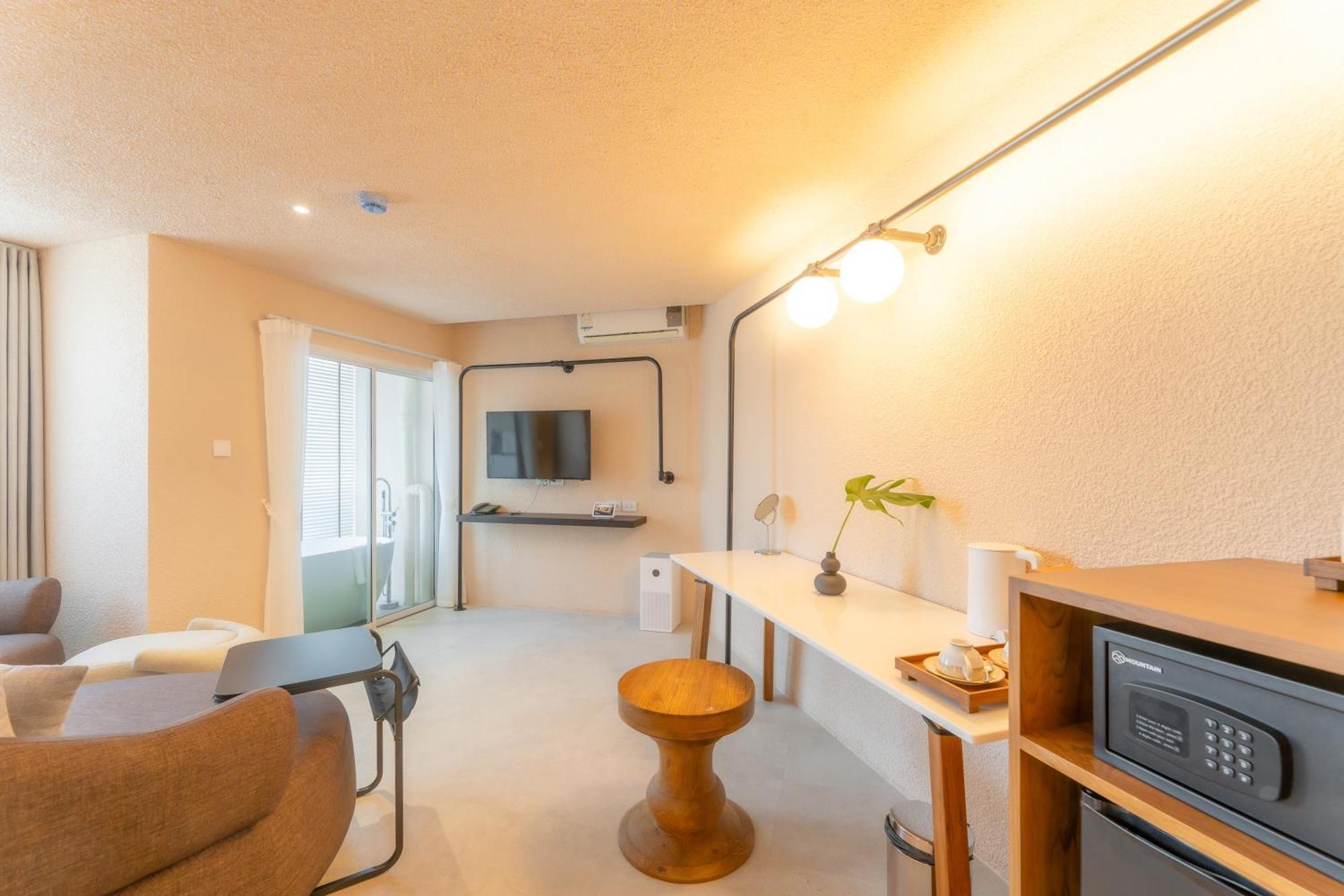 Mai Hotel Chiang Mai Zewnętrze zdjęcie